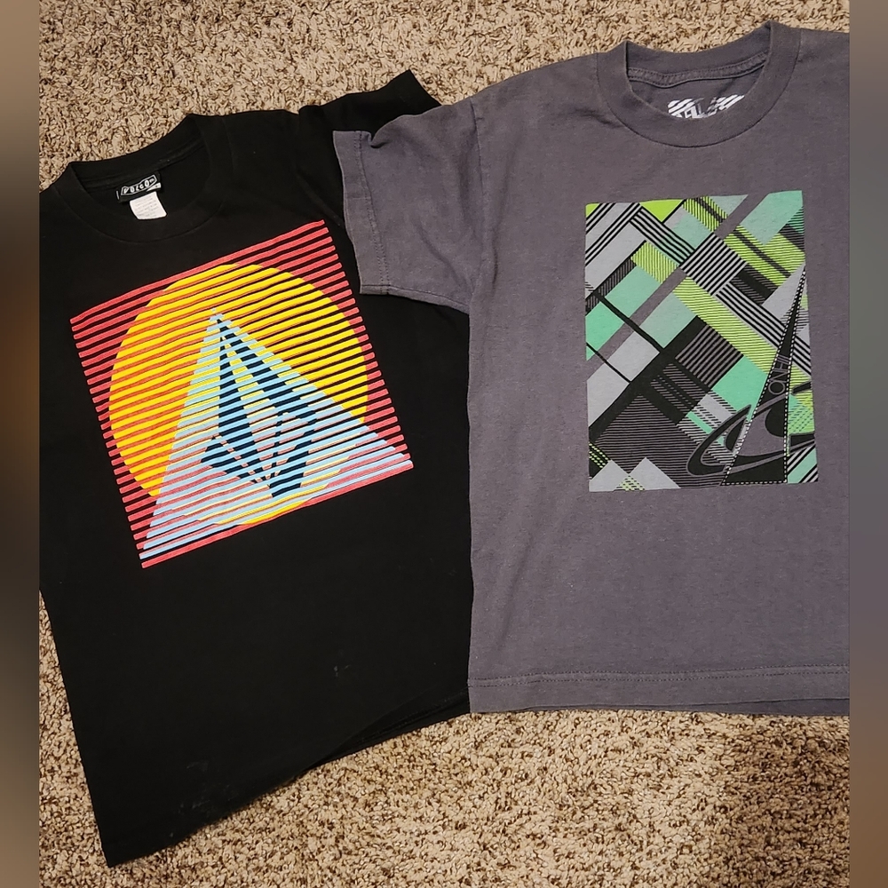 Volcom and O'Neil boys tshirts